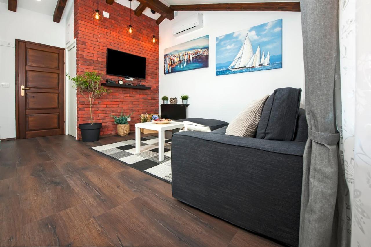 The Attic Rovinj Apartment Bagian luar foto