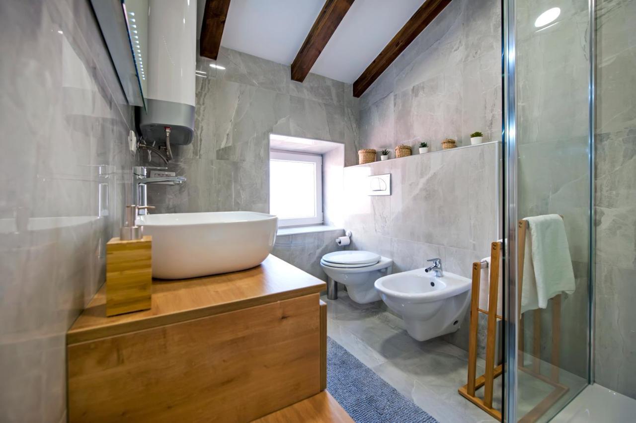 The Attic Rovinj Apartment Bagian luar foto