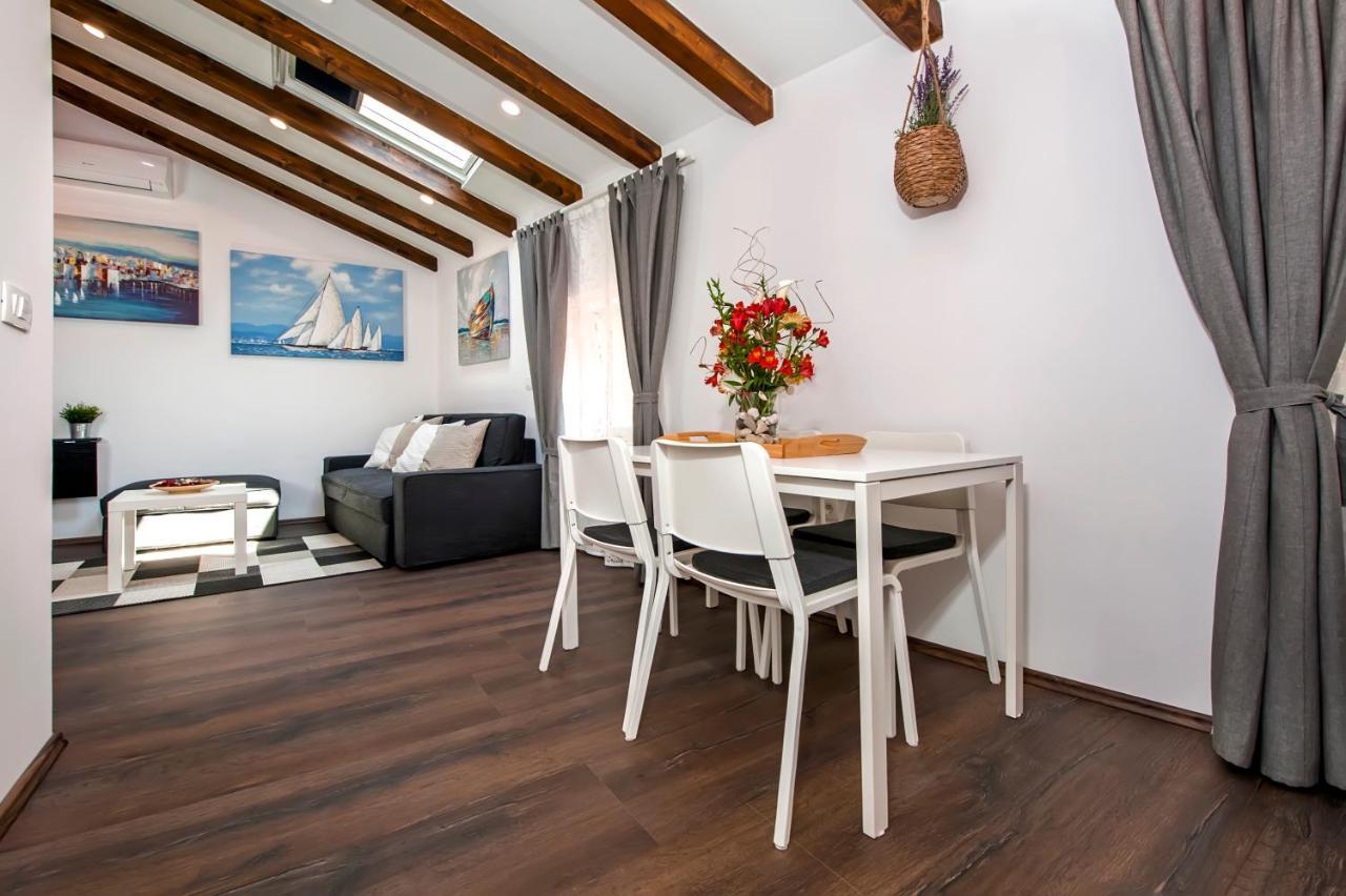 The Attic Rovinj Apartment Bagian luar foto