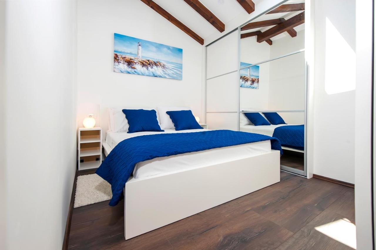 The Attic Rovinj Apartment Bagian luar foto