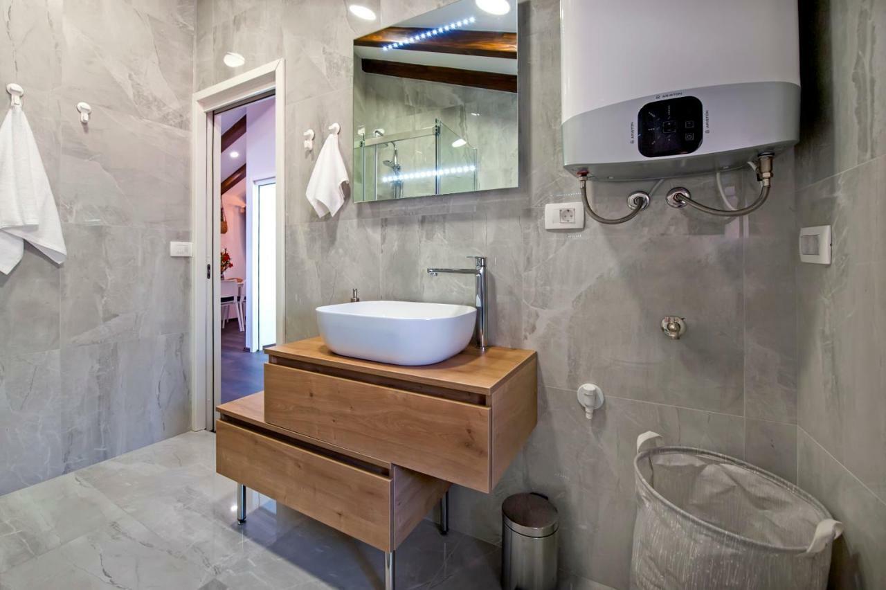 The Attic Rovinj Apartment Bagian luar foto